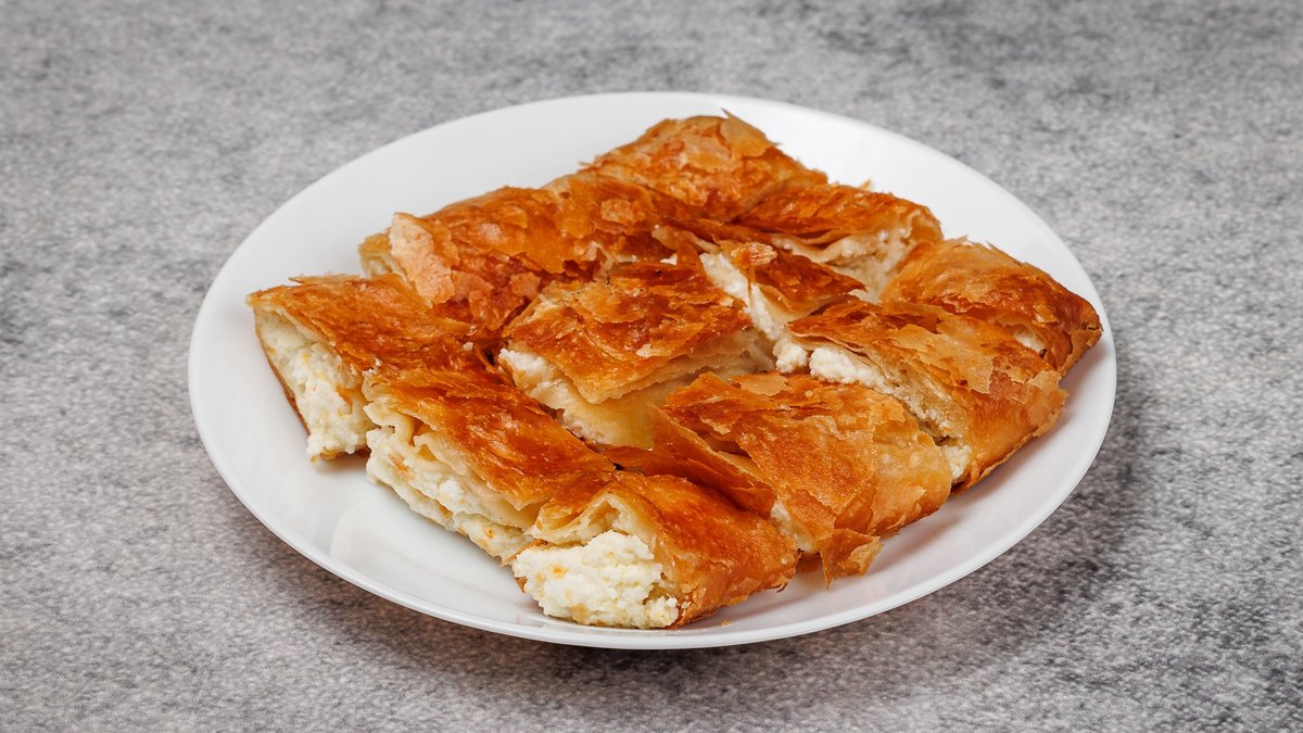 Μπουγάτσα με Τυρί
